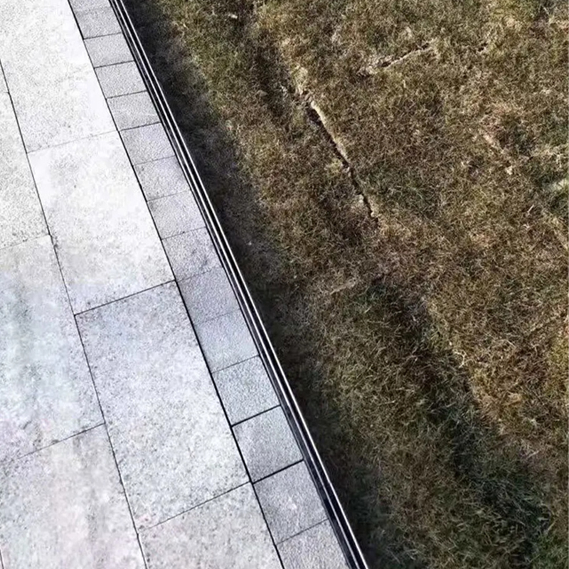 Antislip en slijtvast lineair afvoerkanaal